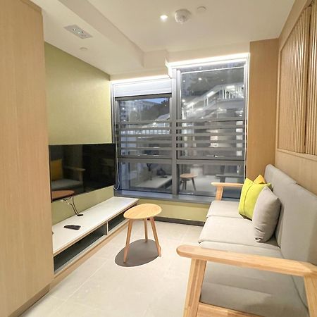 Urbanwood Ap Lei Chau Hotel Hong Kong Ngoại thất bức ảnh